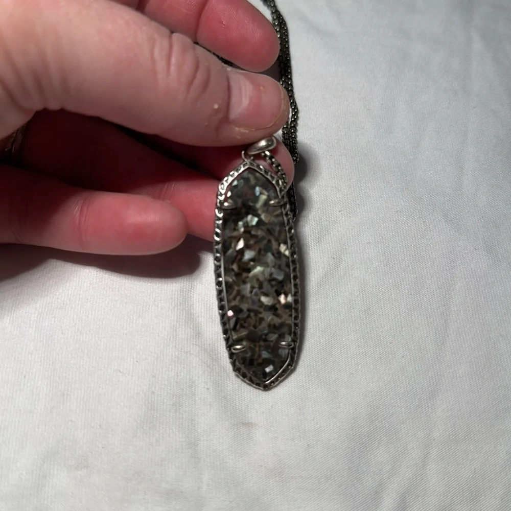 Kendra Scott “Layden” necklace